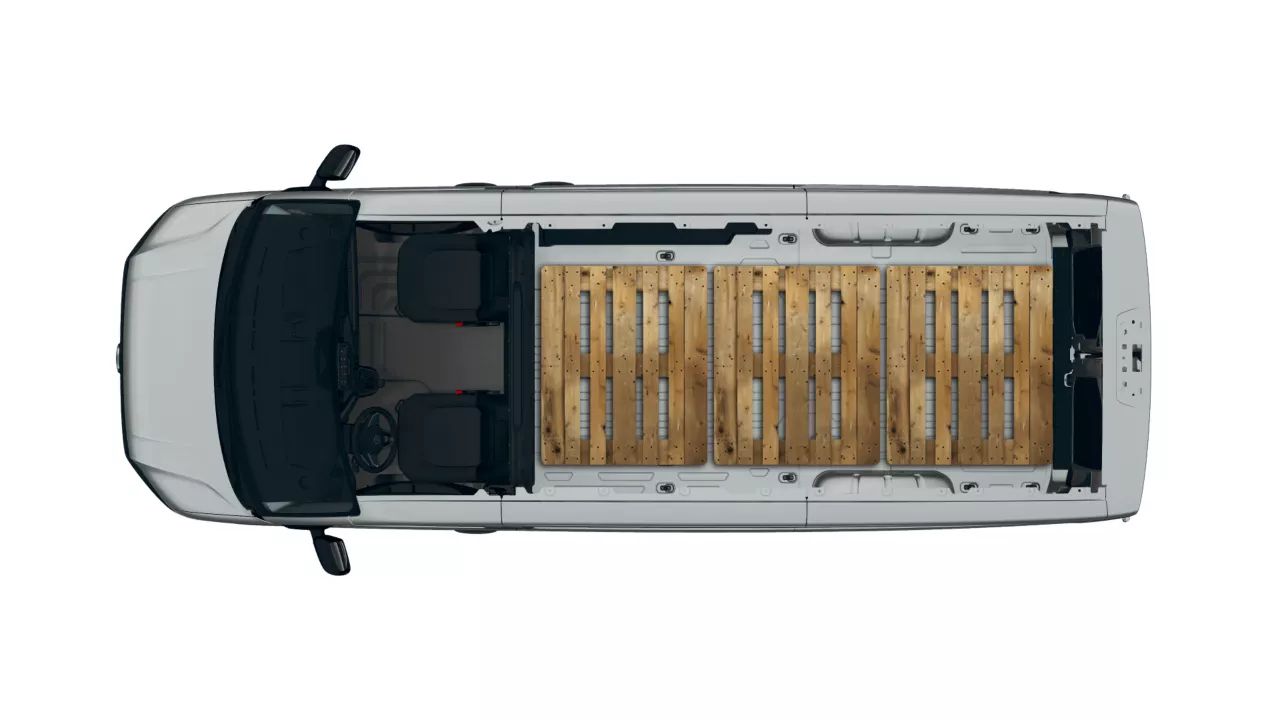 VW Crafter mit geöffneten Dach, Ansicht von oben, es haben 3 Paletten platz