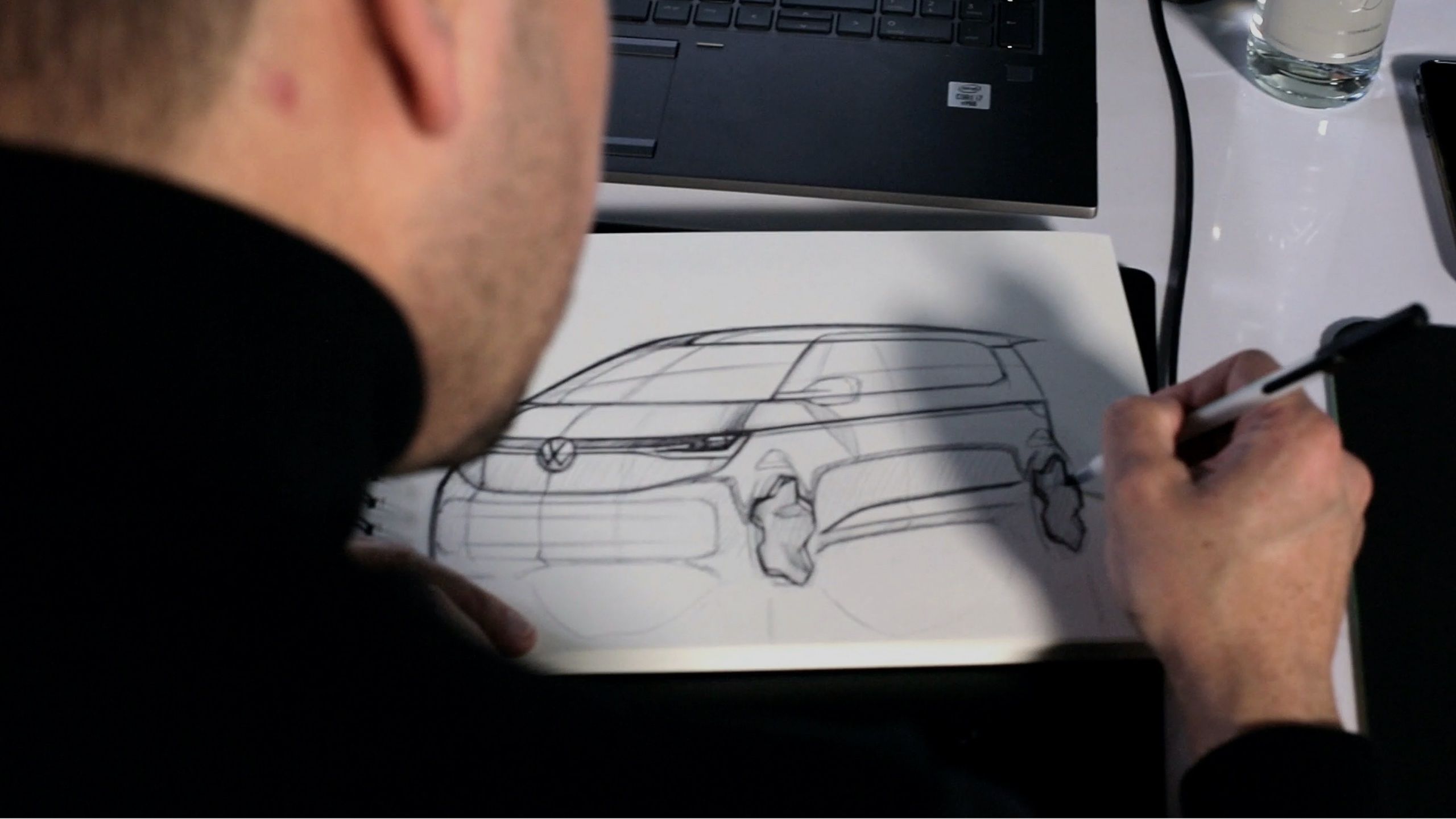 Dieses Video zeigt wie der neue Volkswagen T7 Multivan designed wurde.